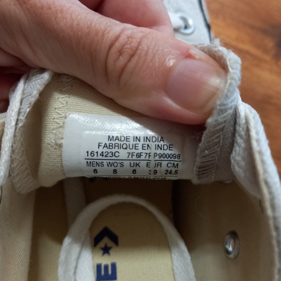 Light grey Converse - Picture 2 of 5